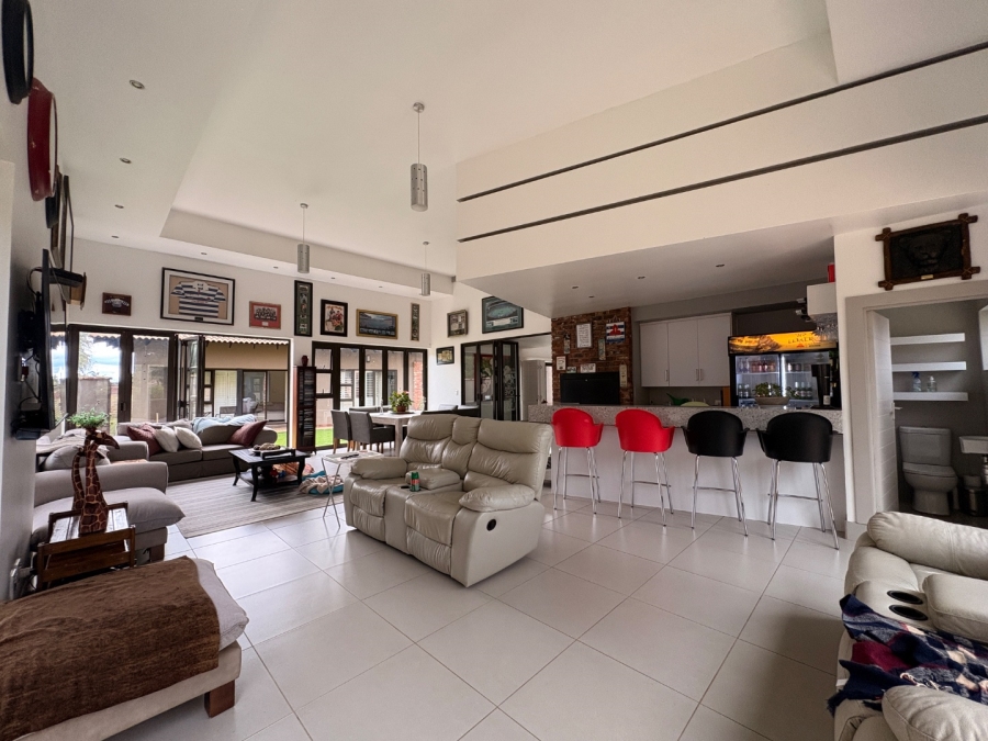 3 Bedroom Property for Sale in Wilkoppies North West